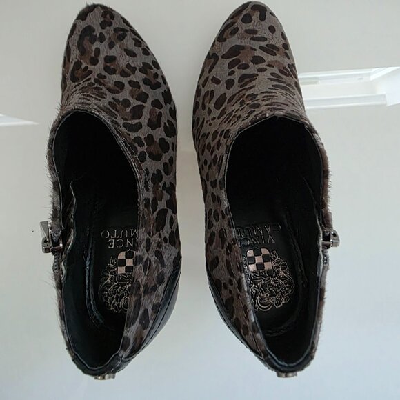 Vince Camuto Leopard Print Calf Hair Booties ๐โจ Size 5 - Picture 8 of 15